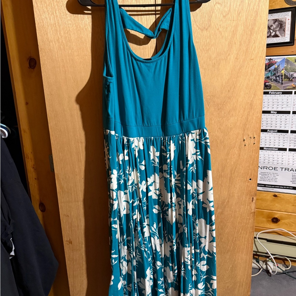 Torrid Teal and White Floral Maxi Dress